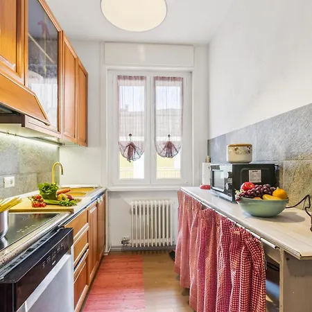 Casa Mirella Full Ac And Terrace - Happy