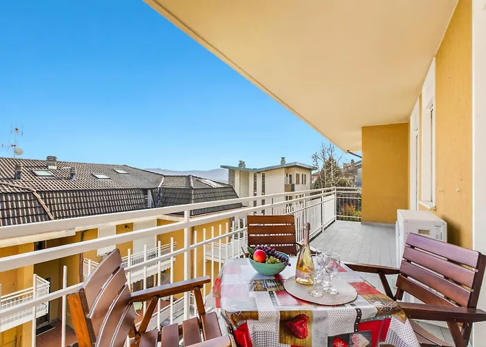 公寓 Casa Mirella Full Ac And Terrace - Happy