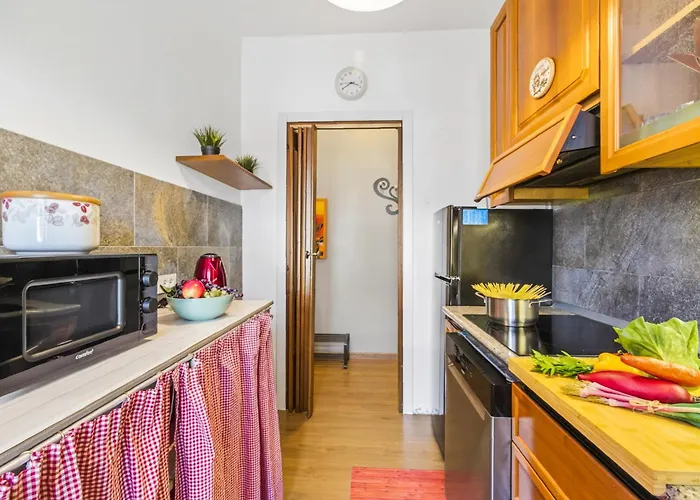 Apartman Casa Mirella Full Ac And Terrace - Happy *